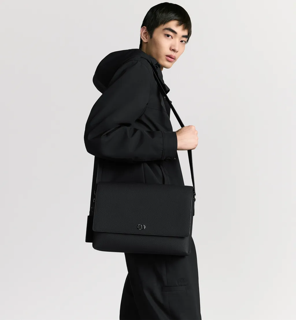 Cd Icon Messenger Bag With Flap