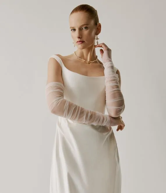 Gathered Tulle Sleeves 43Cm