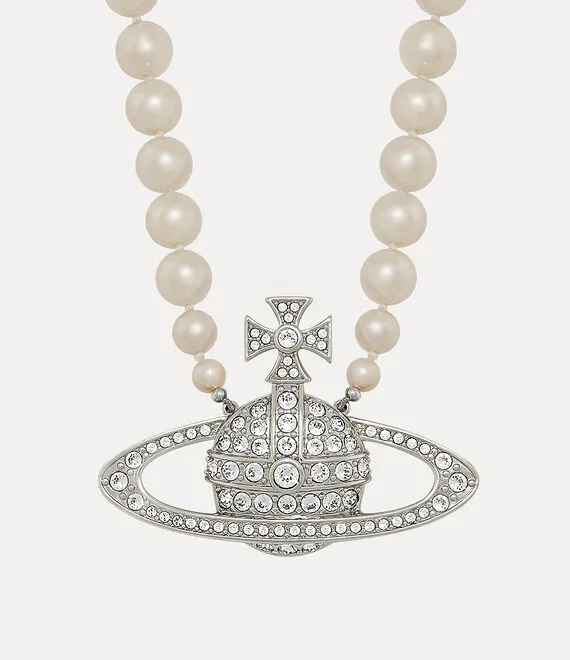 Man. Bas Relief Pearl Necklace