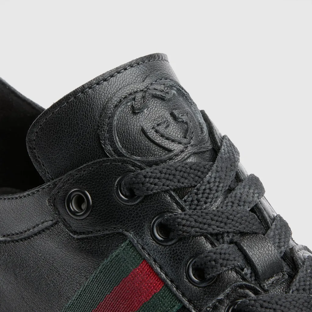 Stretch Low-Top Trainer