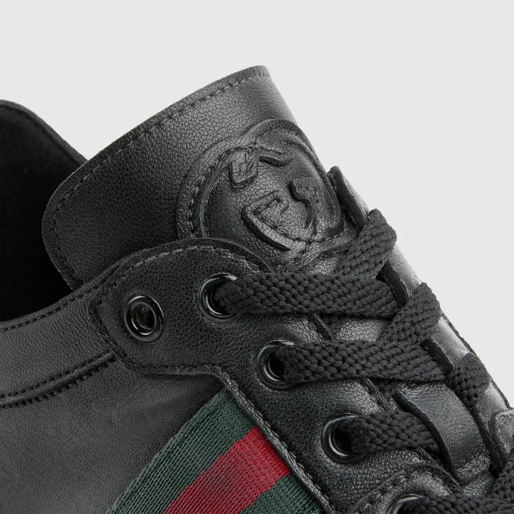 Stretch Low-Top Trainer