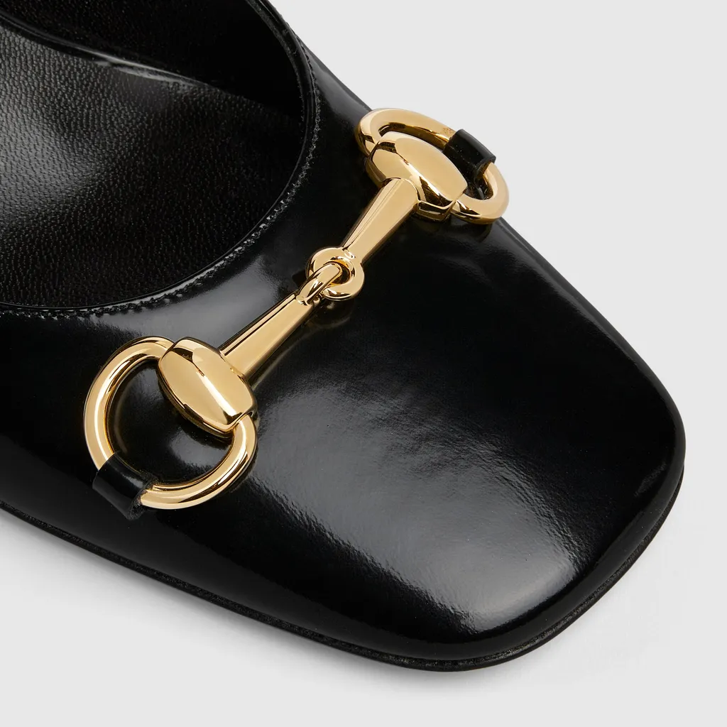 Signora Pump