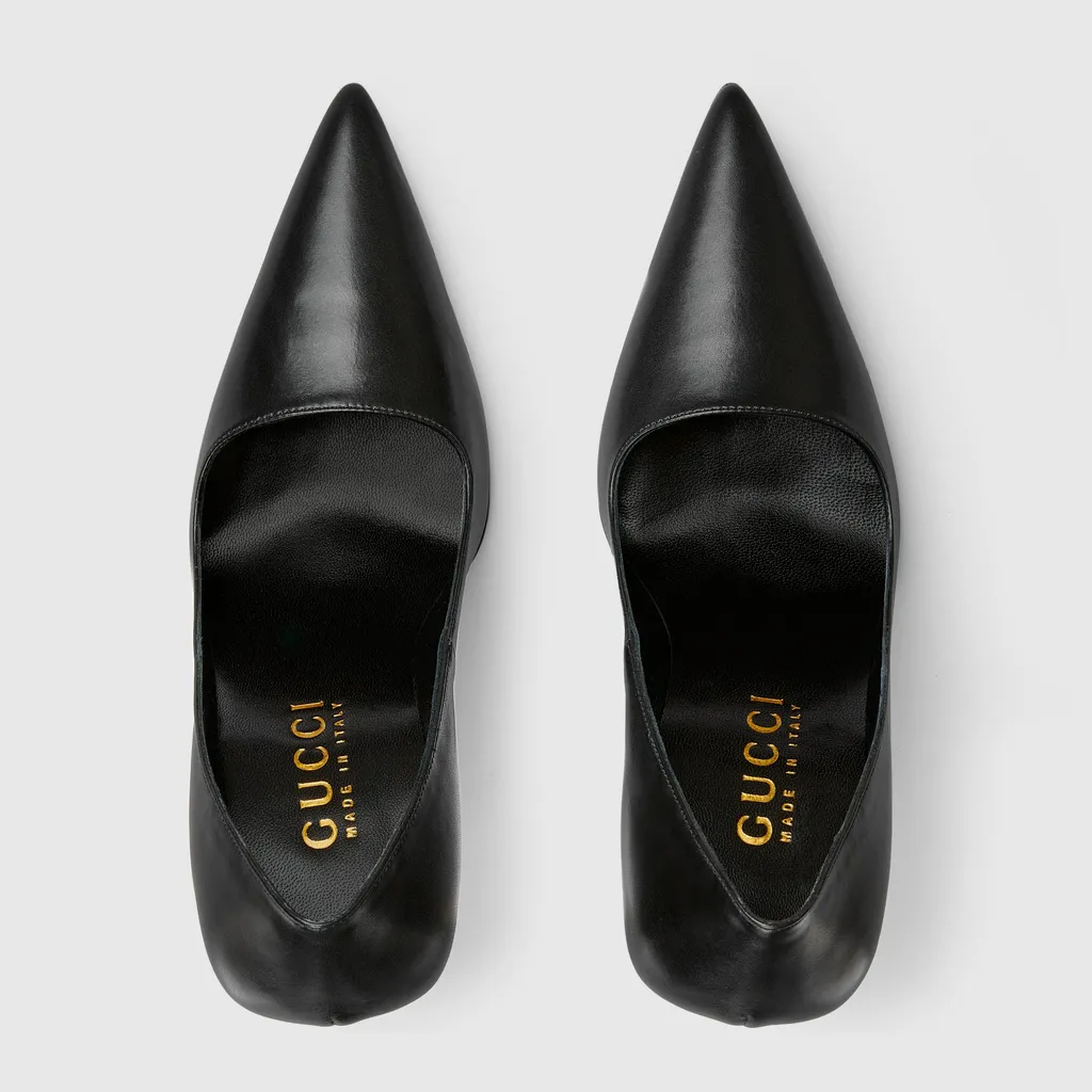 Bombshell Pump