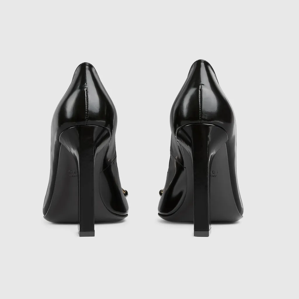 Signora Pump