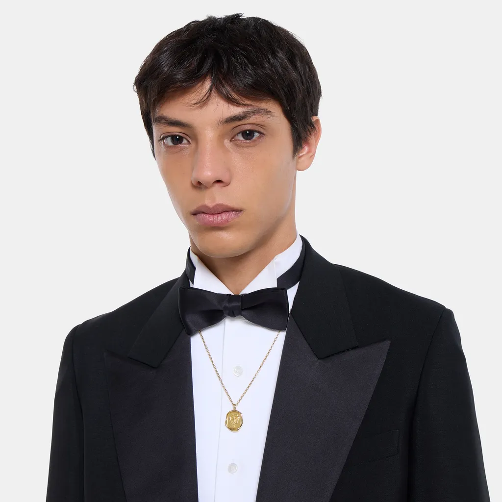 Gucci Crest Pendant Necklace