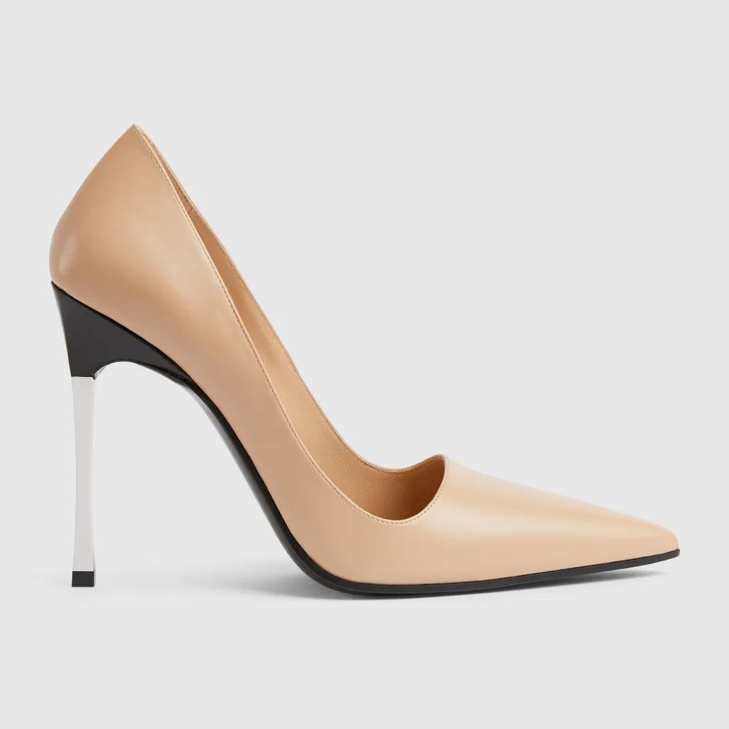 Bombshell Pump