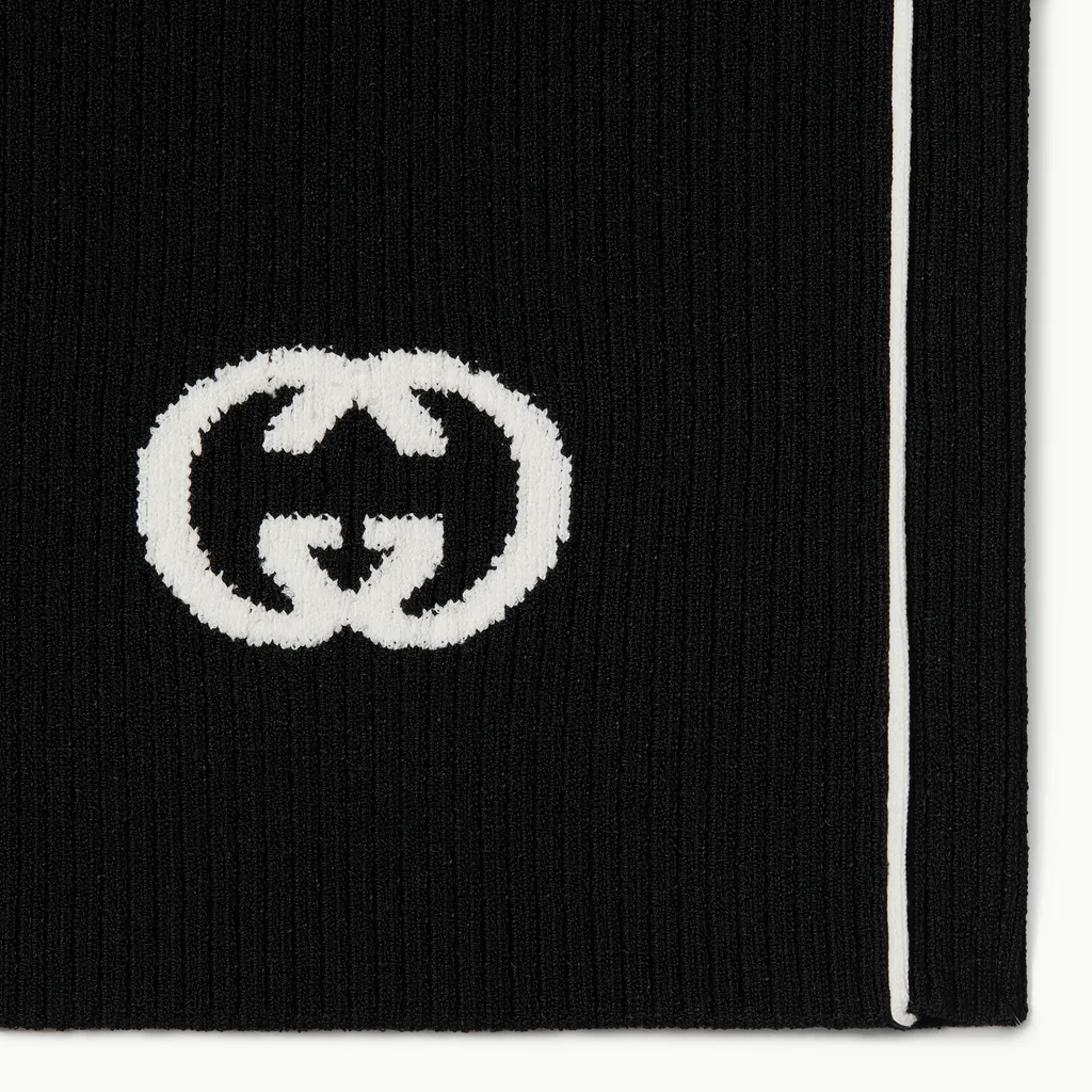 Ribbed Shorts With Intarsia