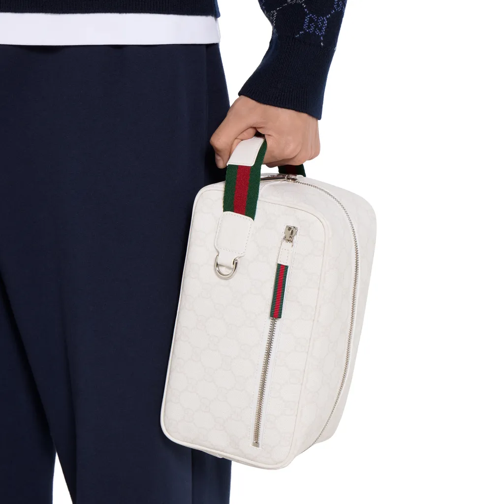 Medium Gg Toiletry Case