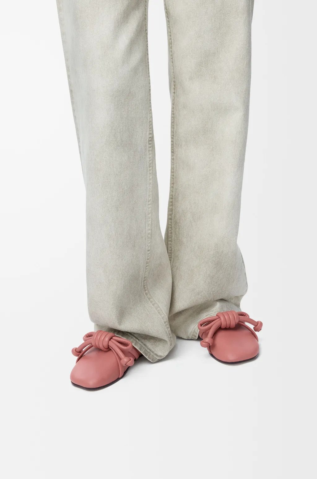 Flamenco Knot Mule In Lambskin