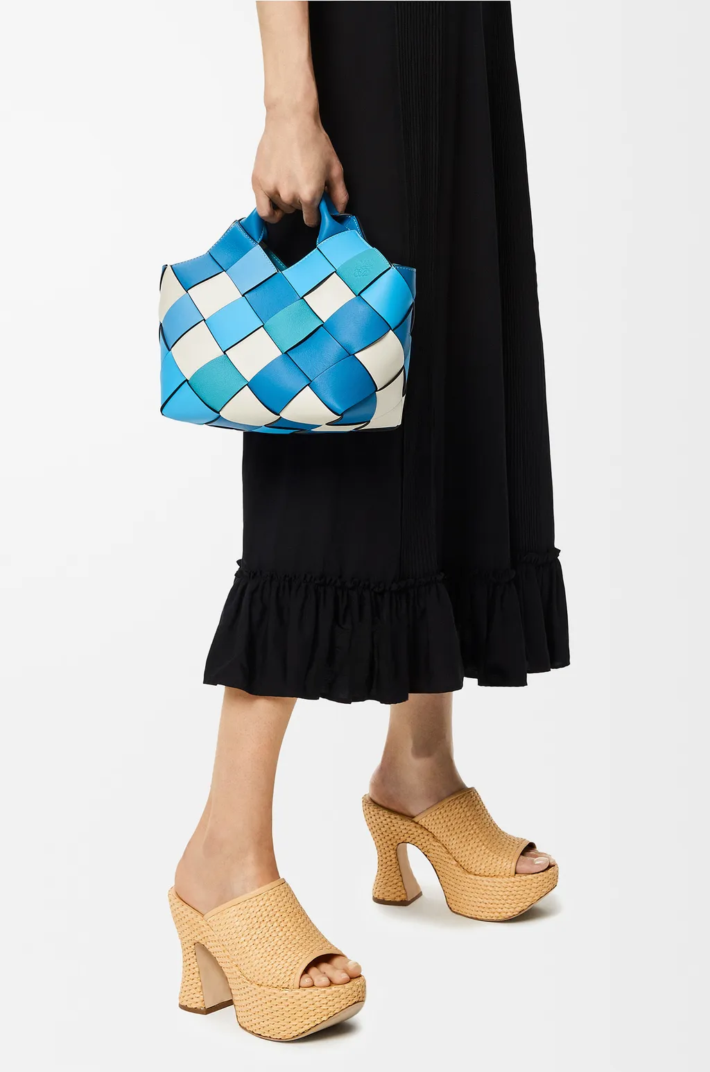 Small Surplus Leather Woven Basket Bag In Calfskin