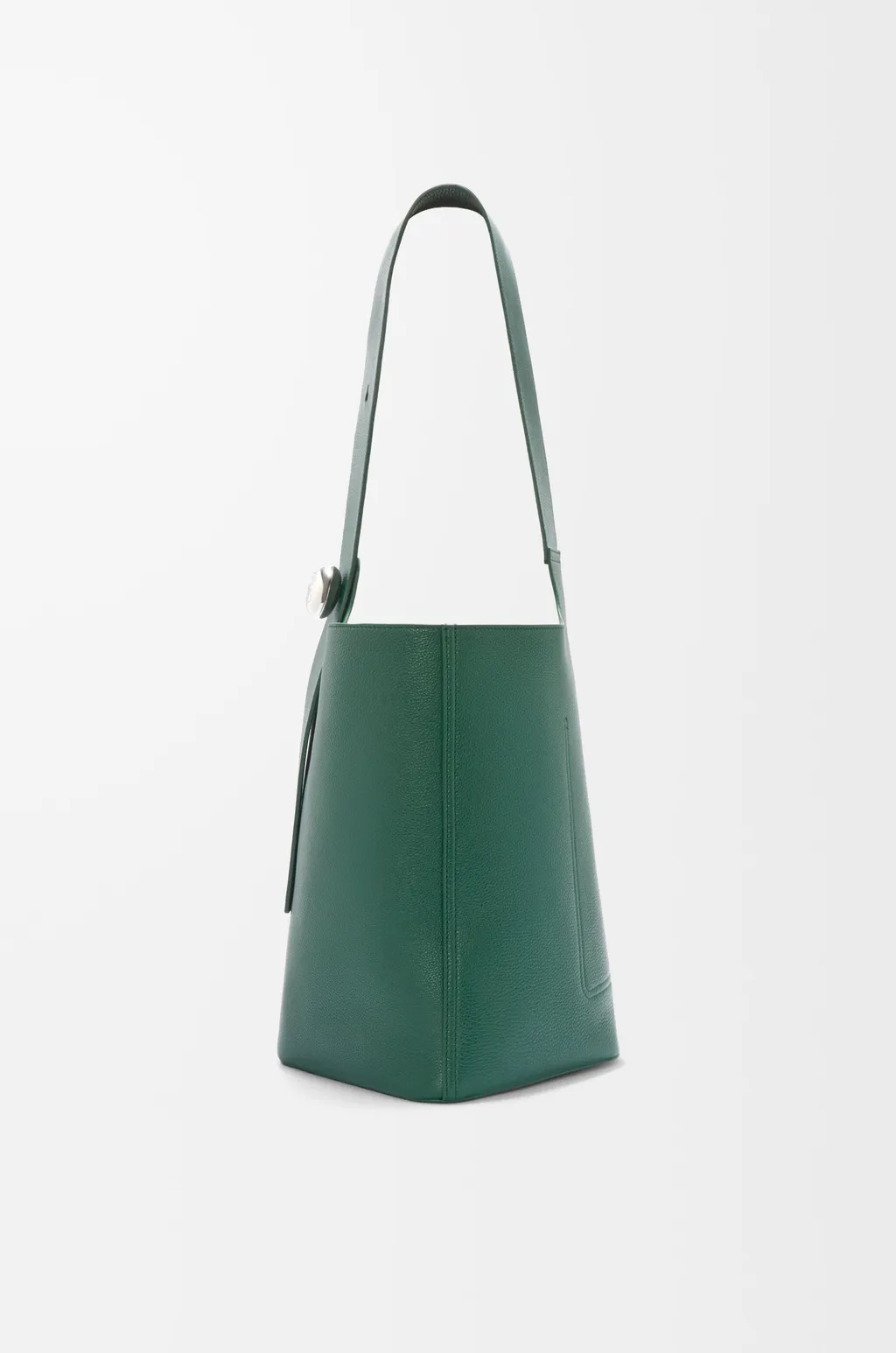 Large Pebble Bucket In Supple Grained Calfskin