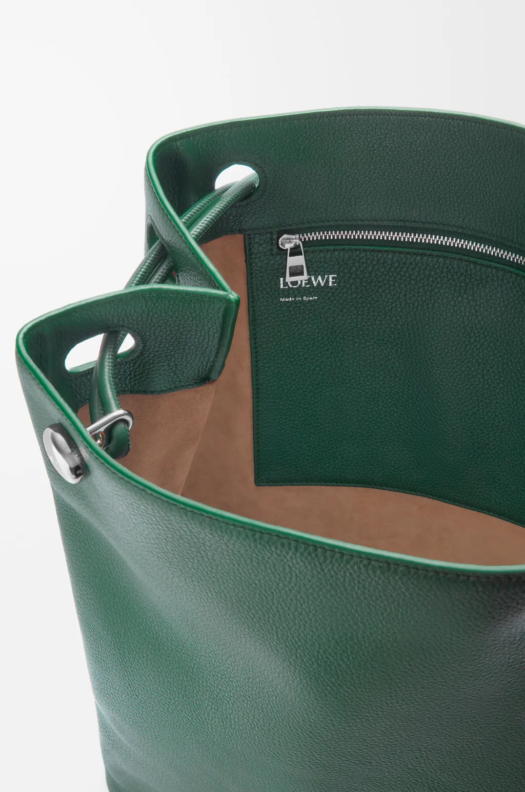 Pebble Hobo In Supple Grained Calfskin