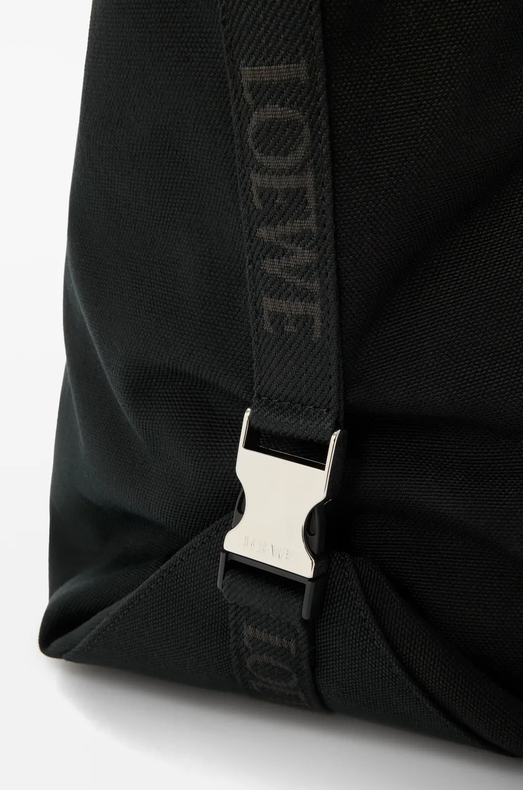 Flex Zipped Tote In Canvas And Suede
