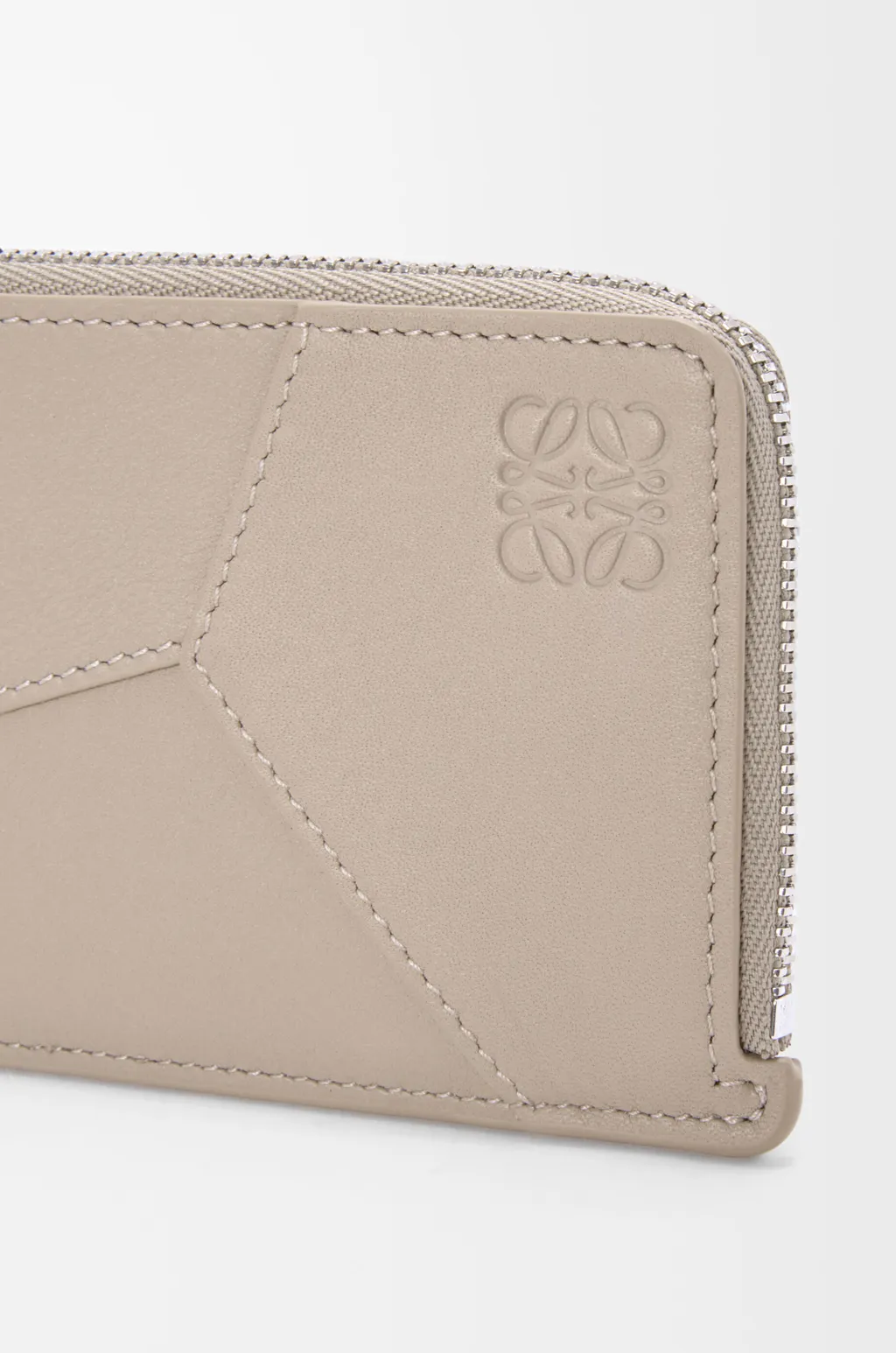 Puzzle Long Coin Cardholder In Classic Calfskin