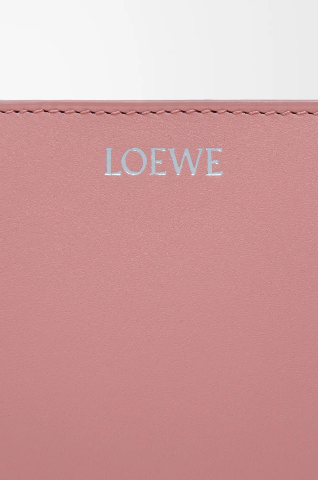 Knot Compact Wallet In Shiny Nappa Calfskin