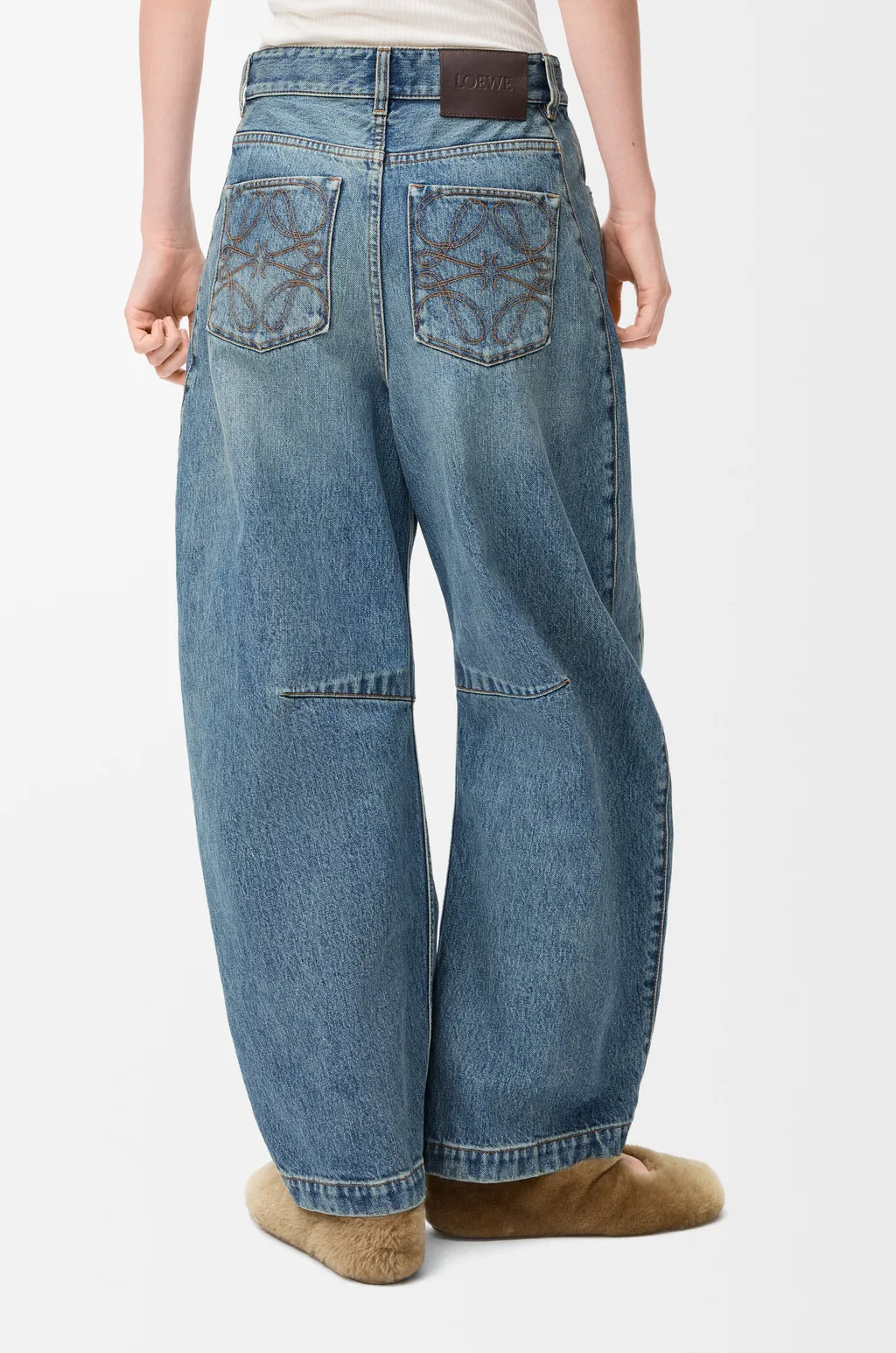 Barrel Jeans In Denim