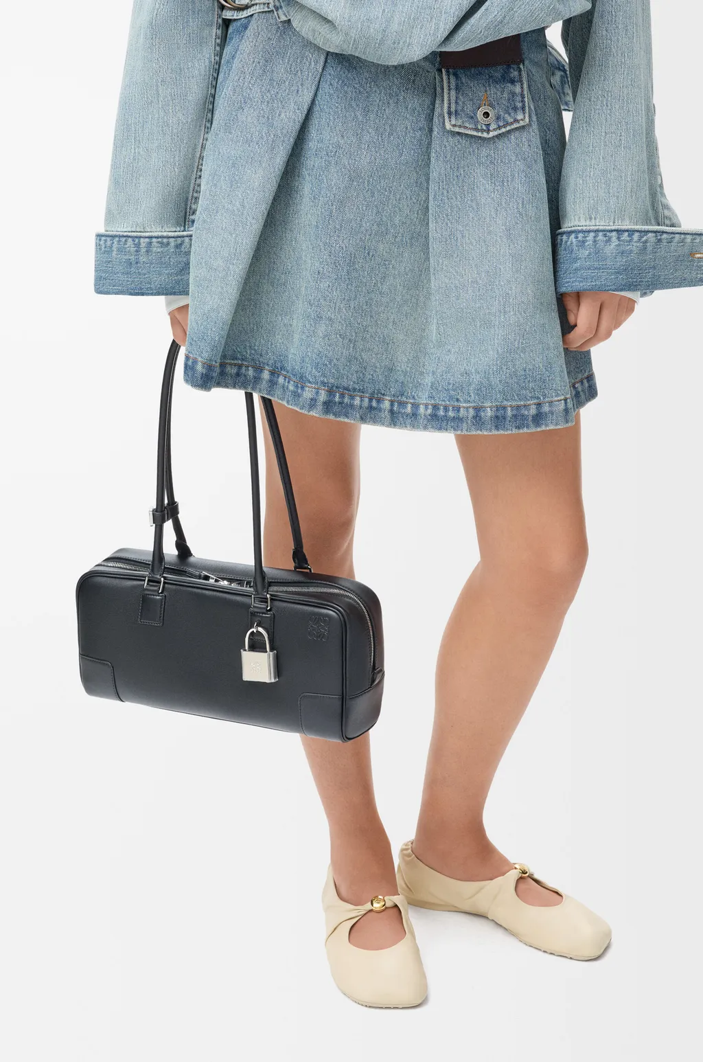 Amazona 31 Cropped Bag In Shiny Calfskin