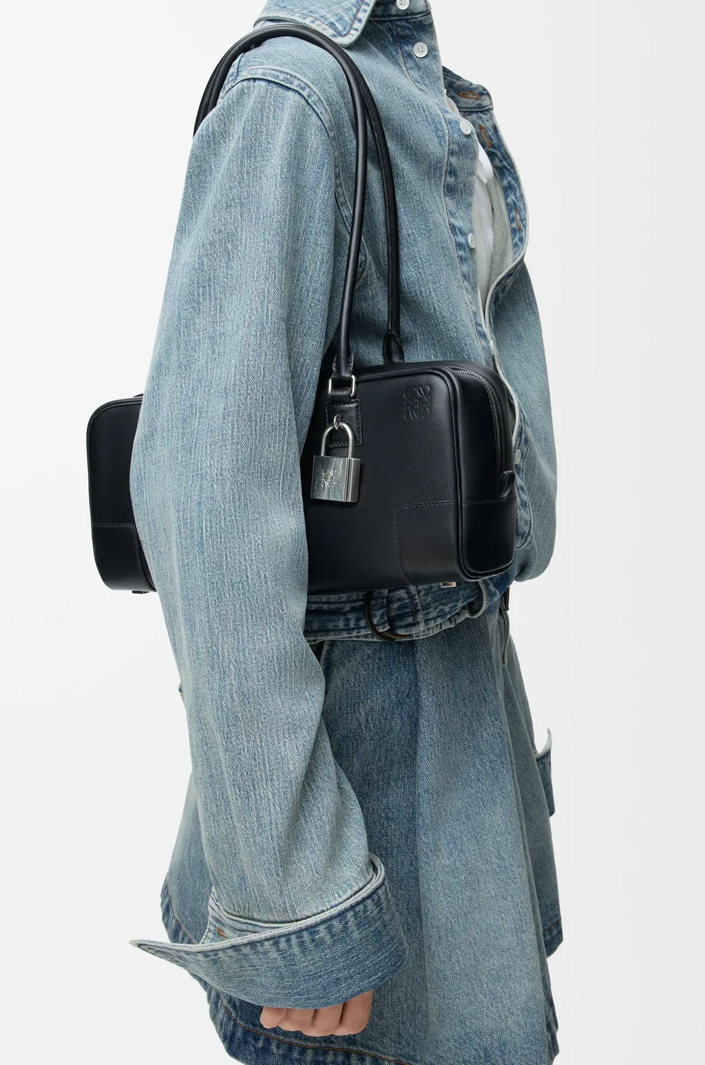Amazona 31 Cropped Bag In Shiny Calfskin