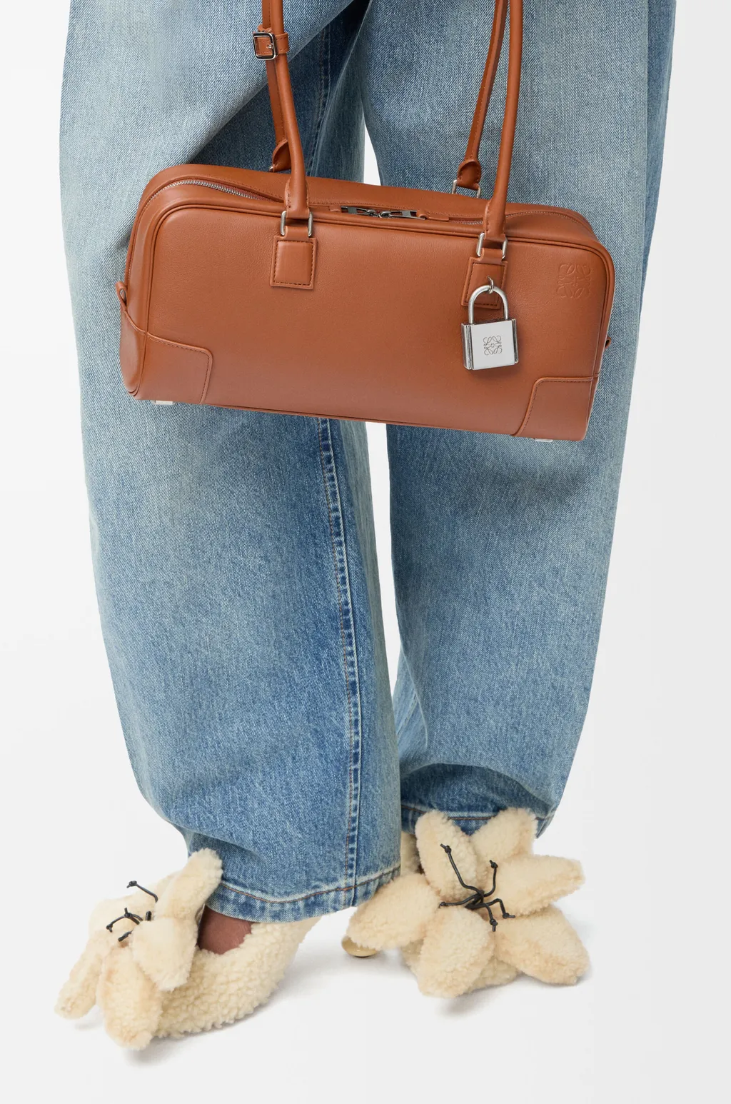 Amazona 31 Cropped Bag In Shiny Calfskin