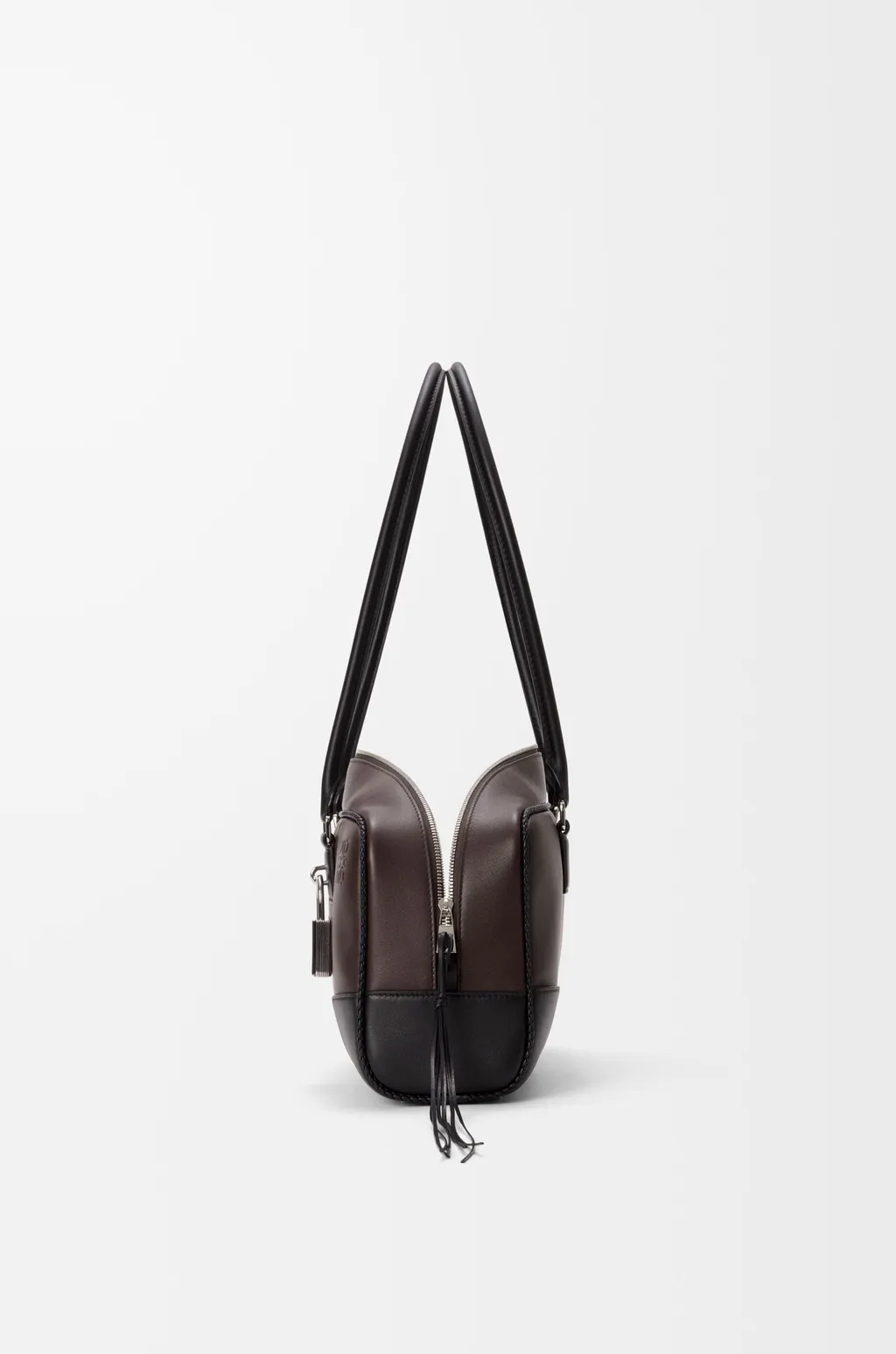 Amazona 31 Cropped Bag In Classic Calfskin