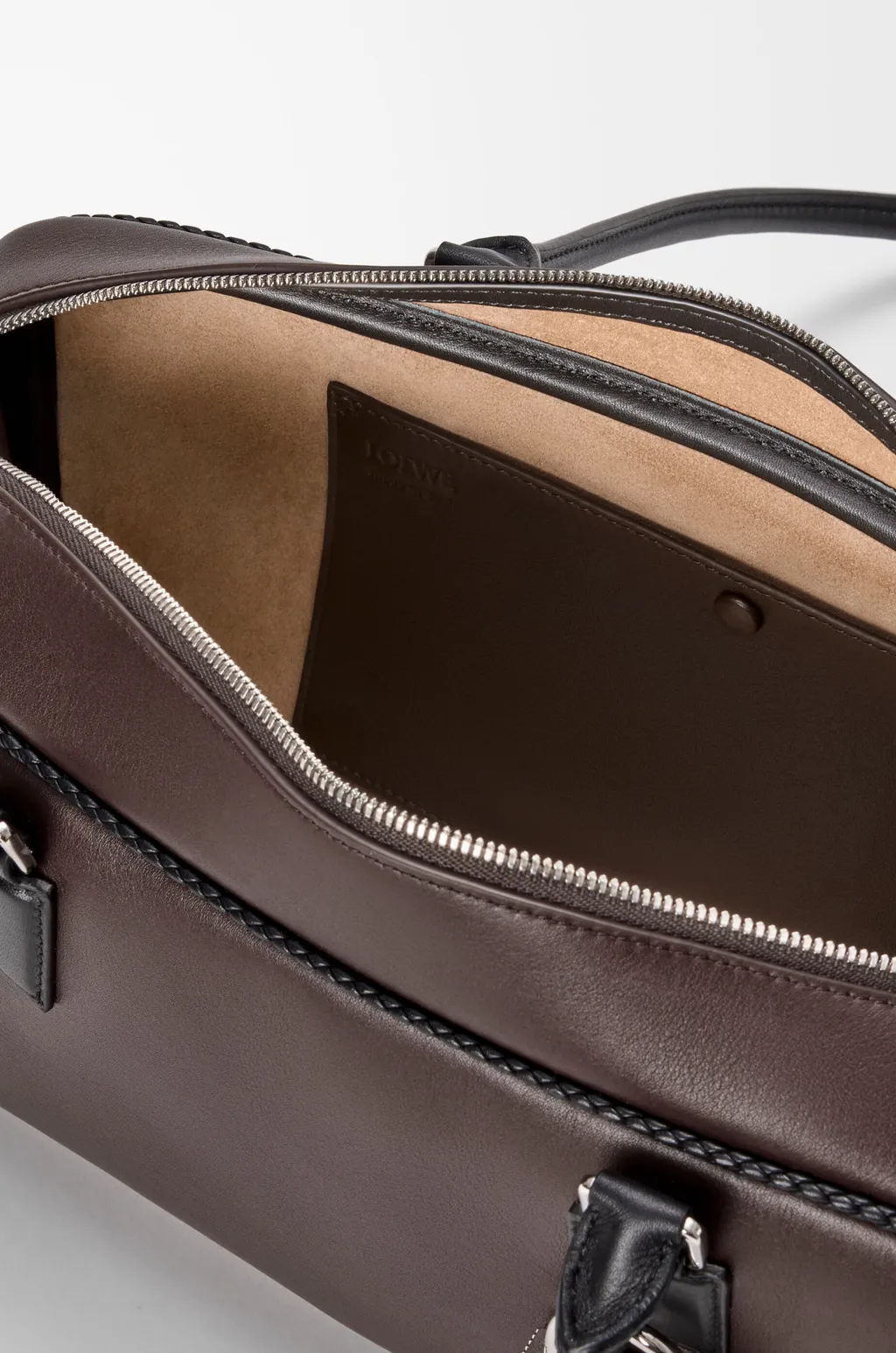 Amazona 31 Cropped Bag In Classic Calfskin
