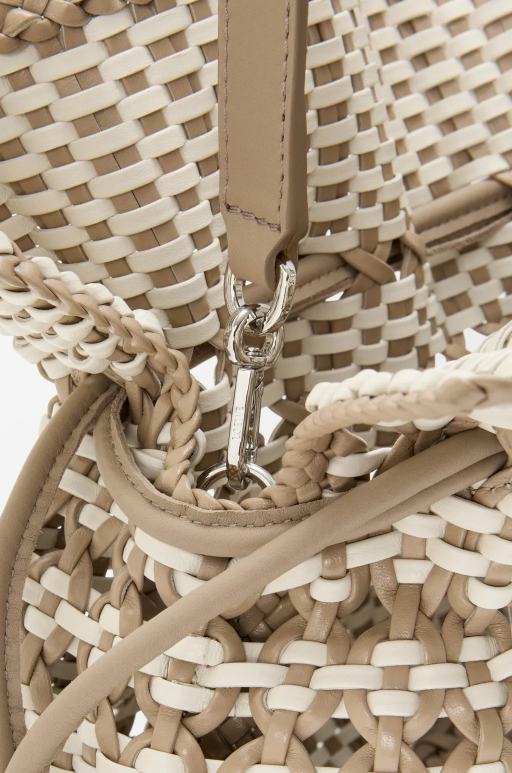 Medium Flamenco Clutch In Woven Nappa Calfskin