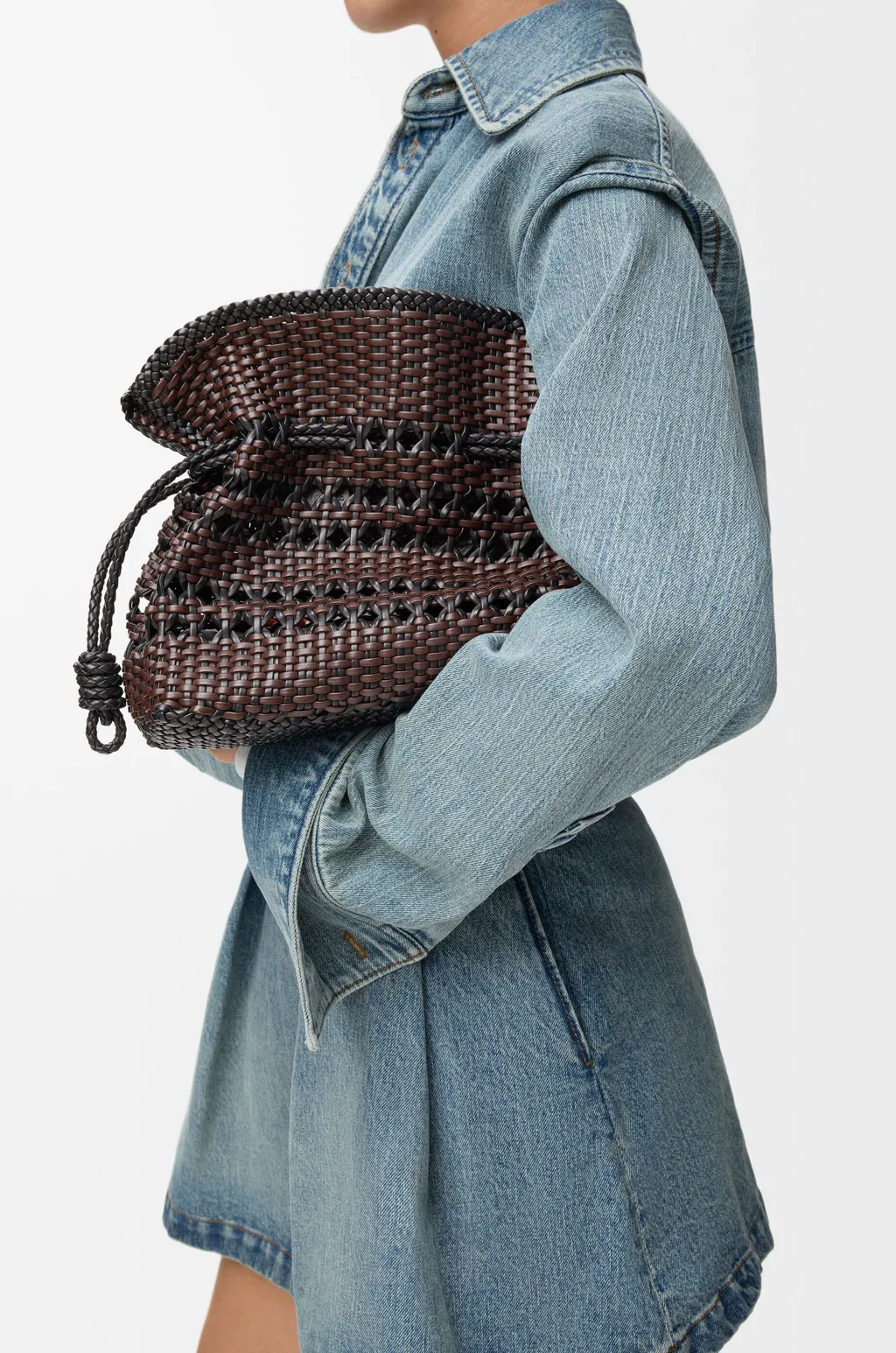 Medium Flamenco Clutch In Woven Nappa Calfskin