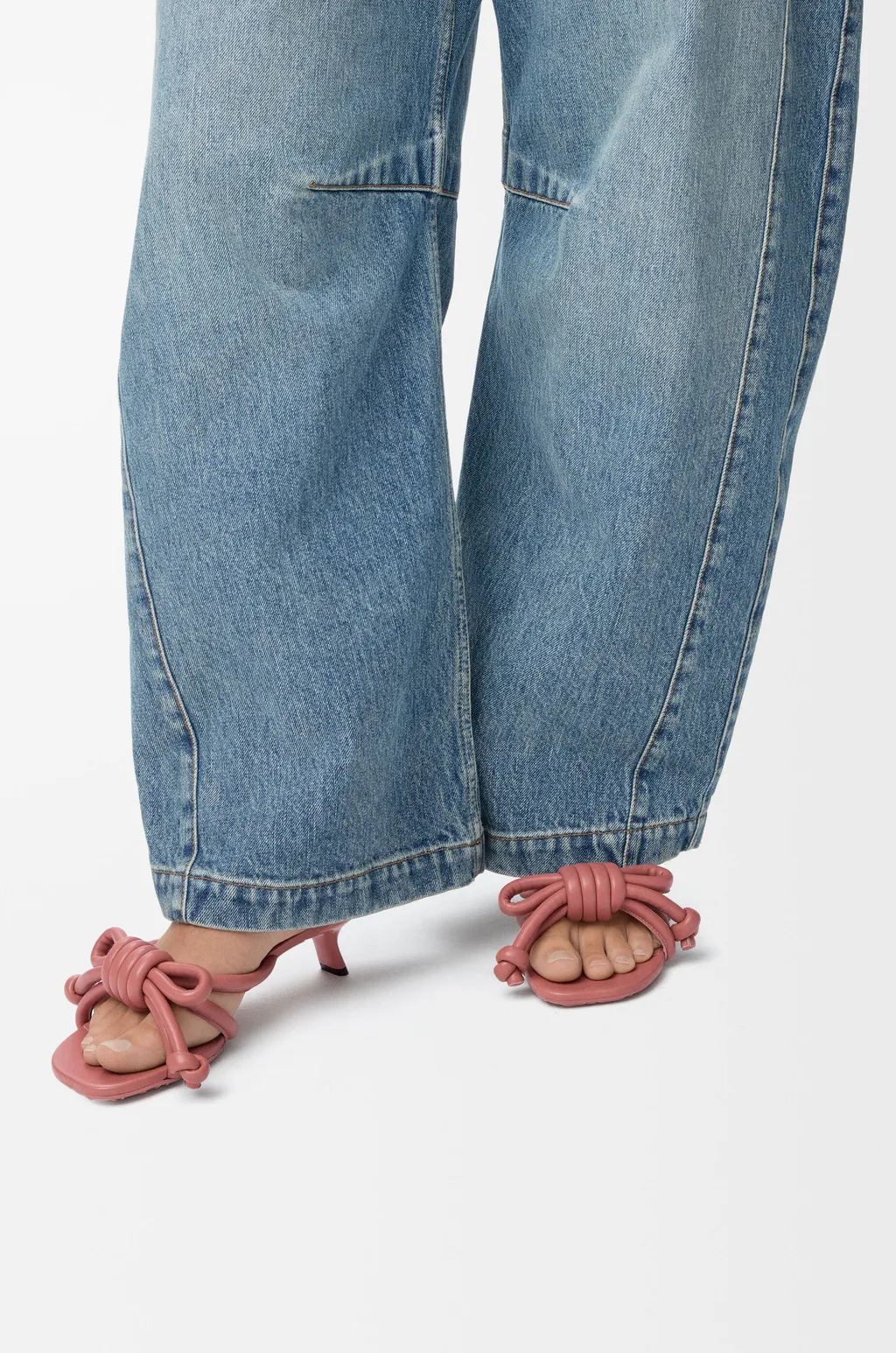 Flamenco Knot Sandal In Lambskin