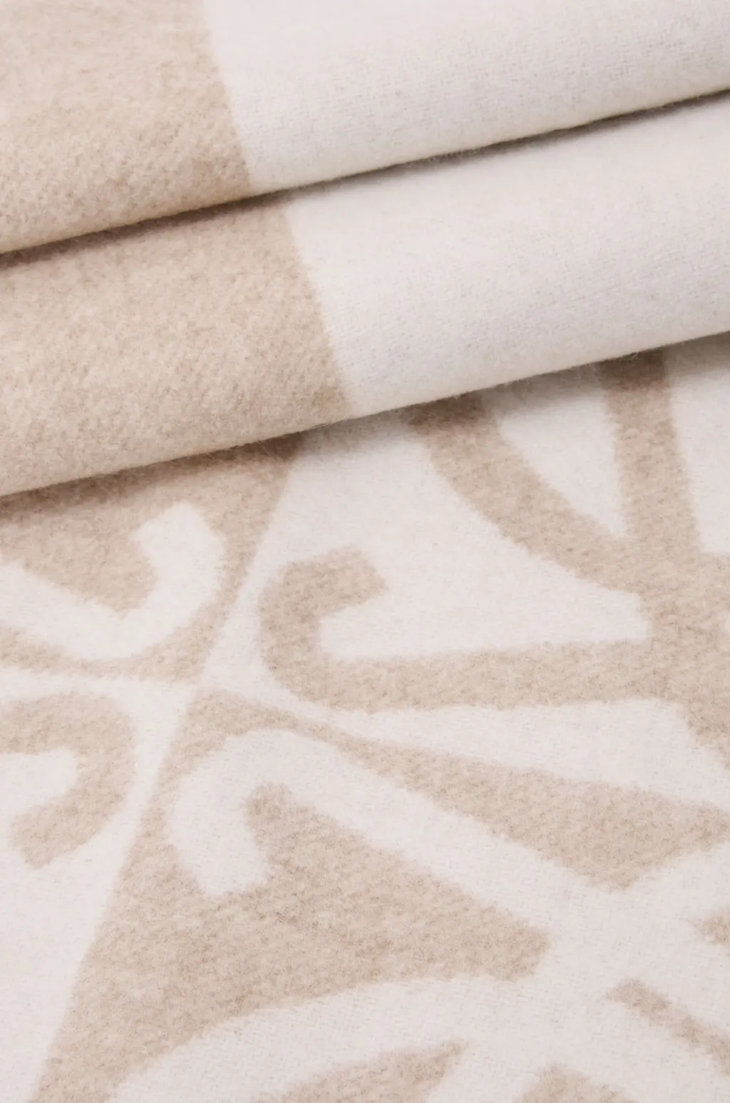 Scarf In Wool And Cashmere