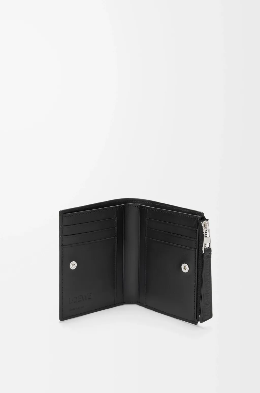 Puzzle Slim Compact Wallet In Supple Grained Calfskin