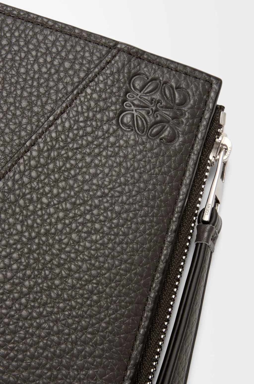 Puzzle Slim Compact Wallet In Supple Grained Calfskin