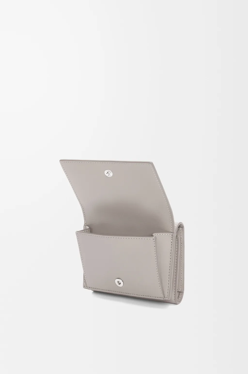 Trifold Wallet In Satin Calfskin