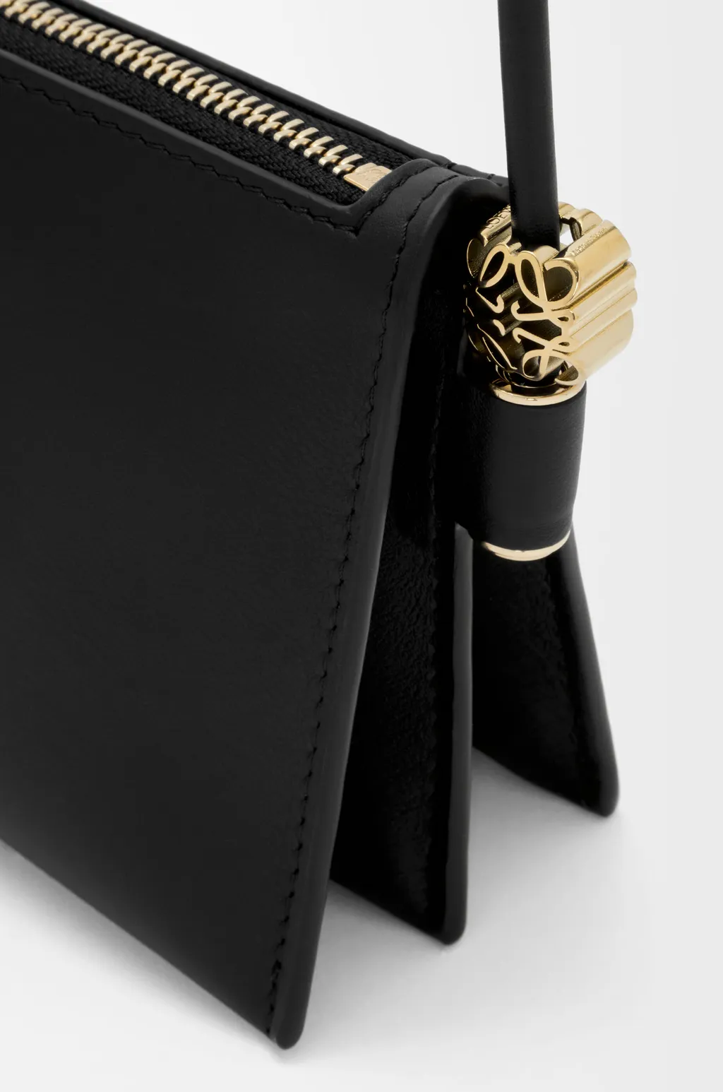 Joya Pouch In Nappa Calfskin