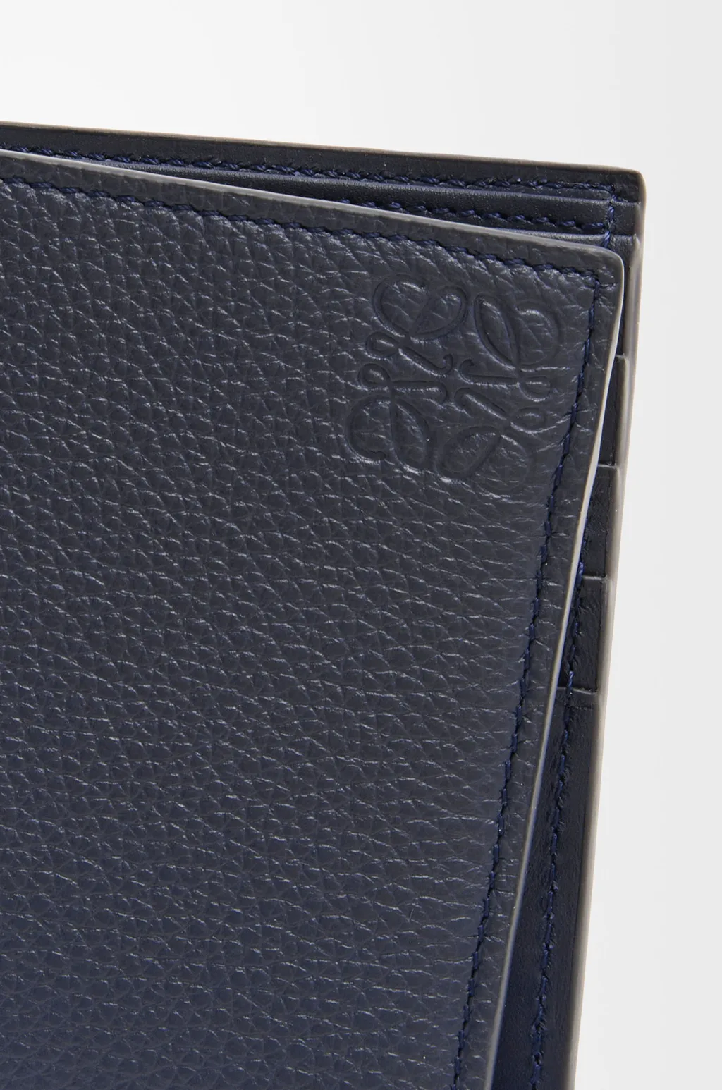 Bifold Wallet In Soft Grained Calfskin