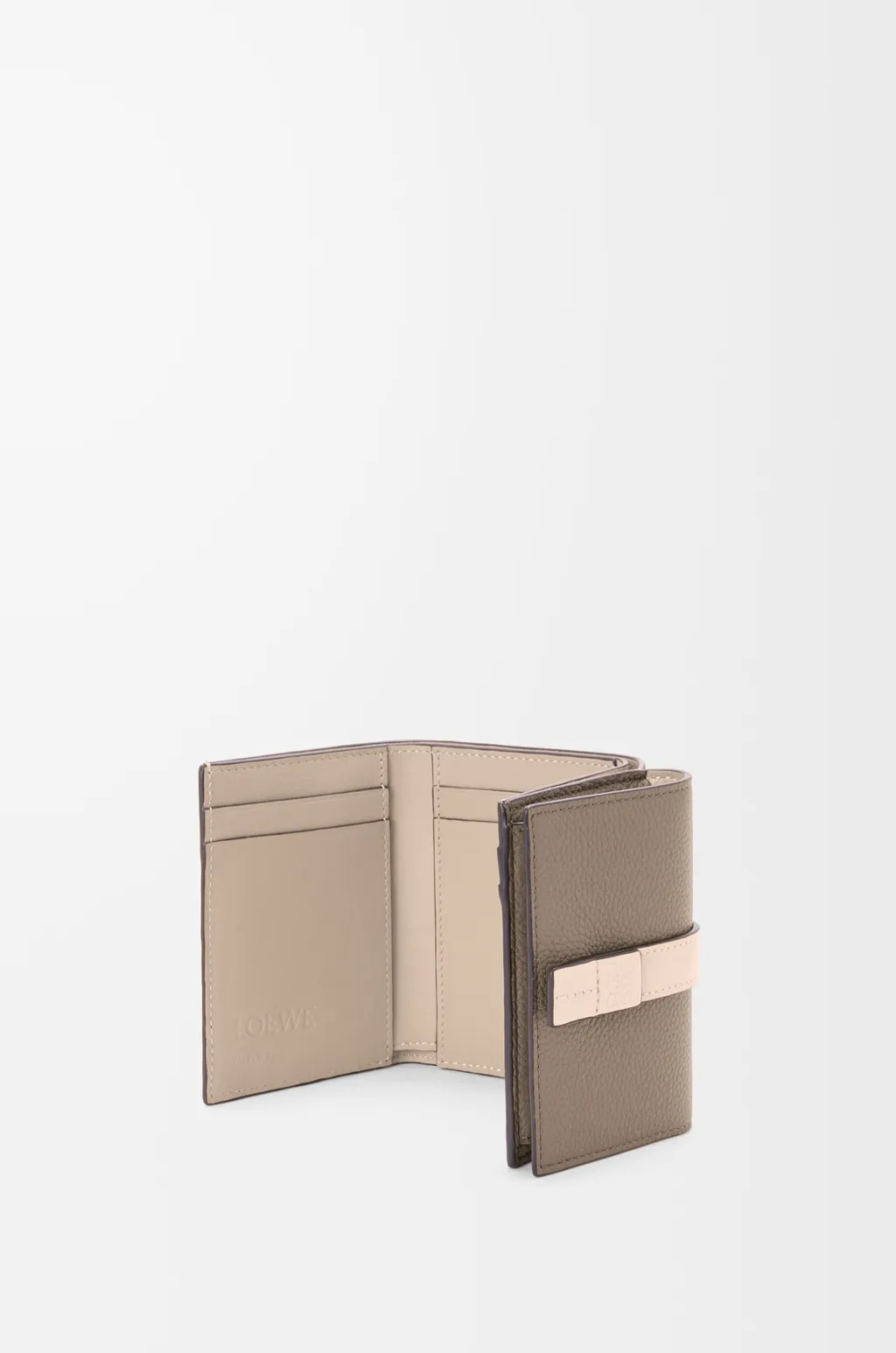 Trifold Wallet In Soft Grained Calfskin