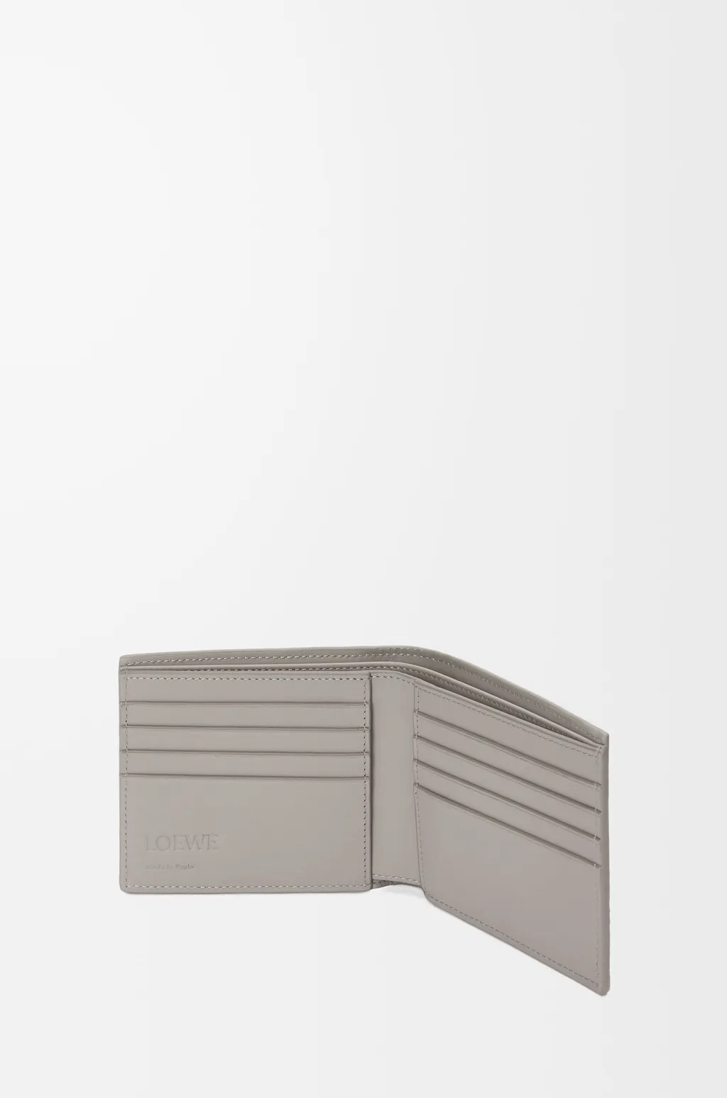 Bifold Wallet In Textured Classic Calfskin