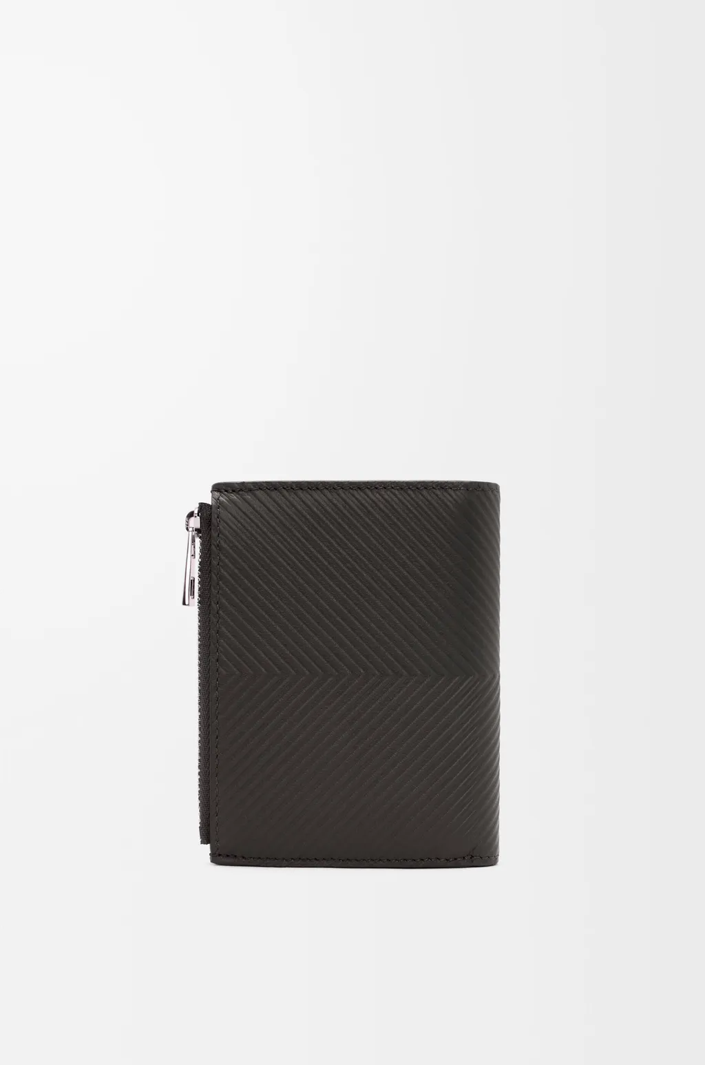 Slim Compact Walllet In Textured Classic Calfskin