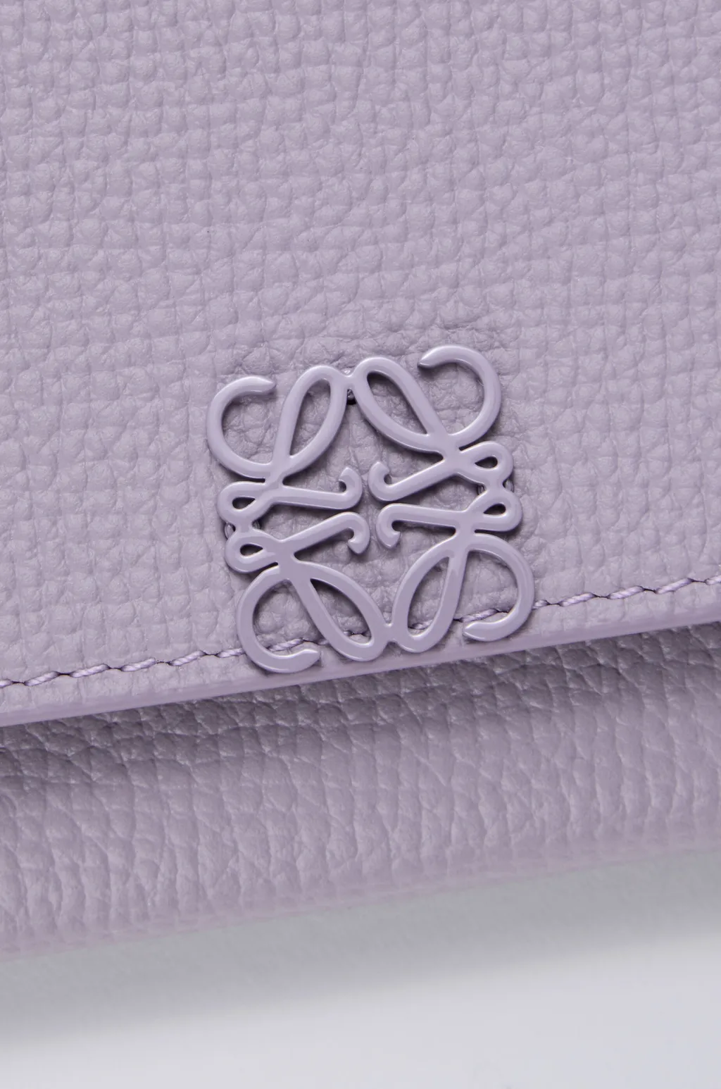 Anagram Continental Wallet In Pebble Grained Calfskin