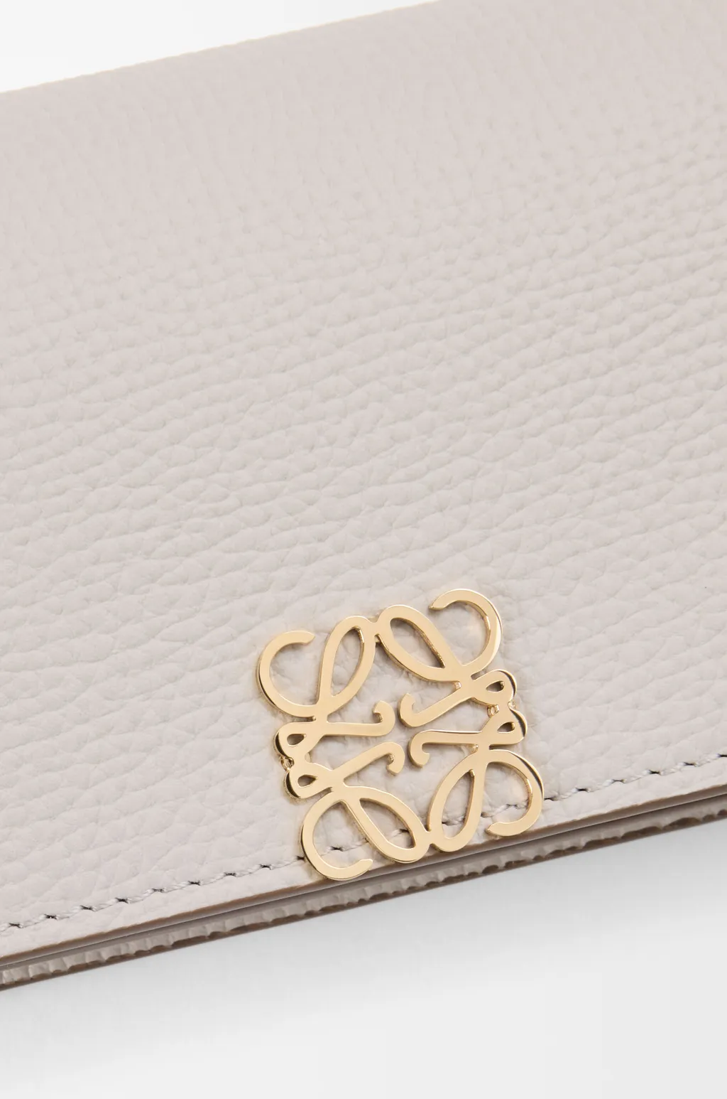 Anagram Business Cardholder In Pebble Grained Calfskin