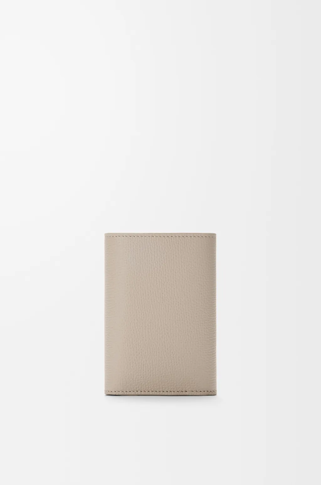 Anagram Small Vertical Wallet In Pebble Grained Calfskin