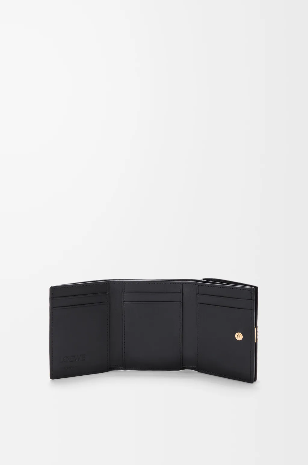 Anagram Trifold Wallet In Pebble Grained Calfskin