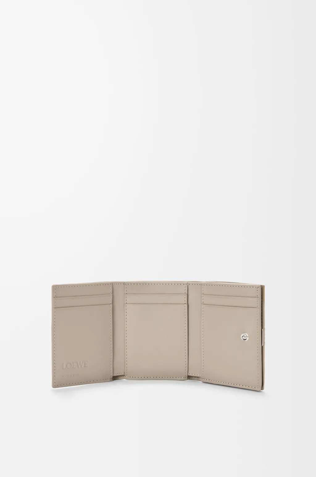 Anagram Trifold Wallet In Pebble Grained Calfskin