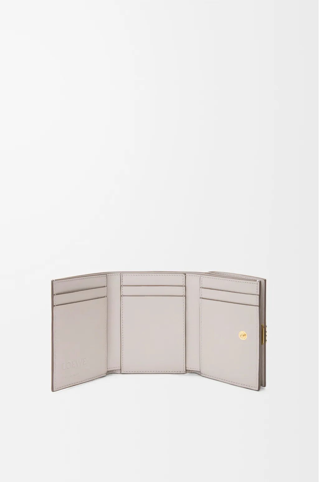 Anagram Trifold Wallet In Pebble Grained Calfskin