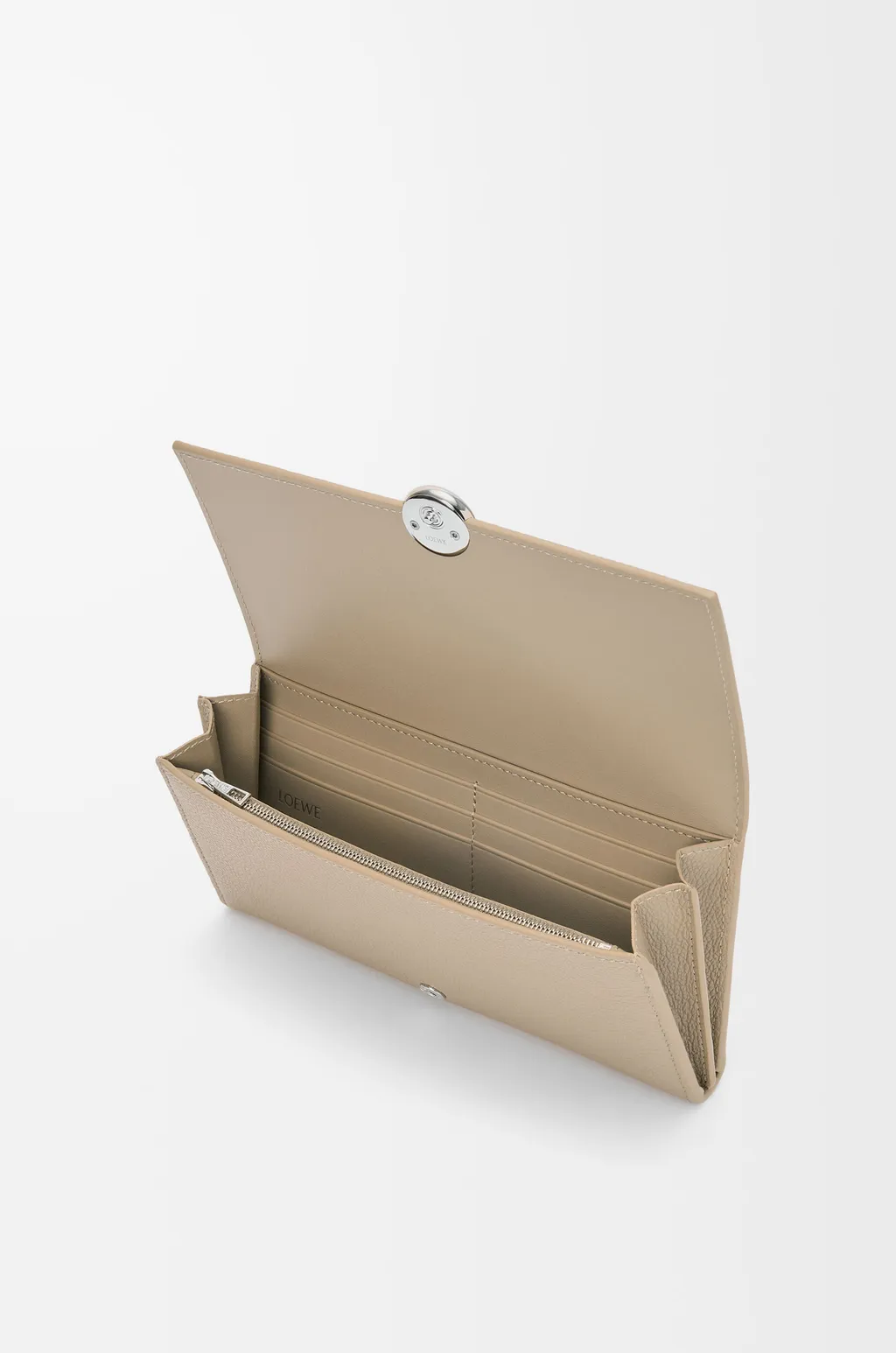 Pebble Continental Wallet In Mini Grain Calfskin