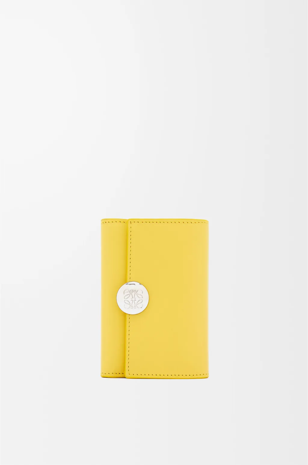 Pebble Small Vertical Wallet In Shiny Nappa Calfskin