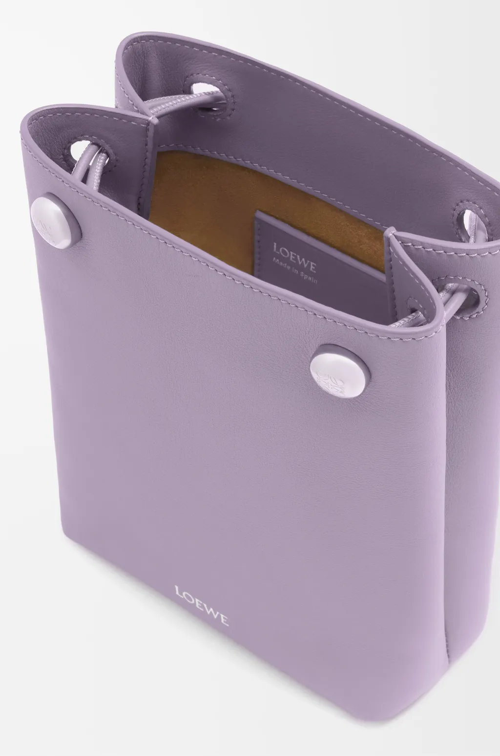 Pebble Pouch In Smooth Calfskin