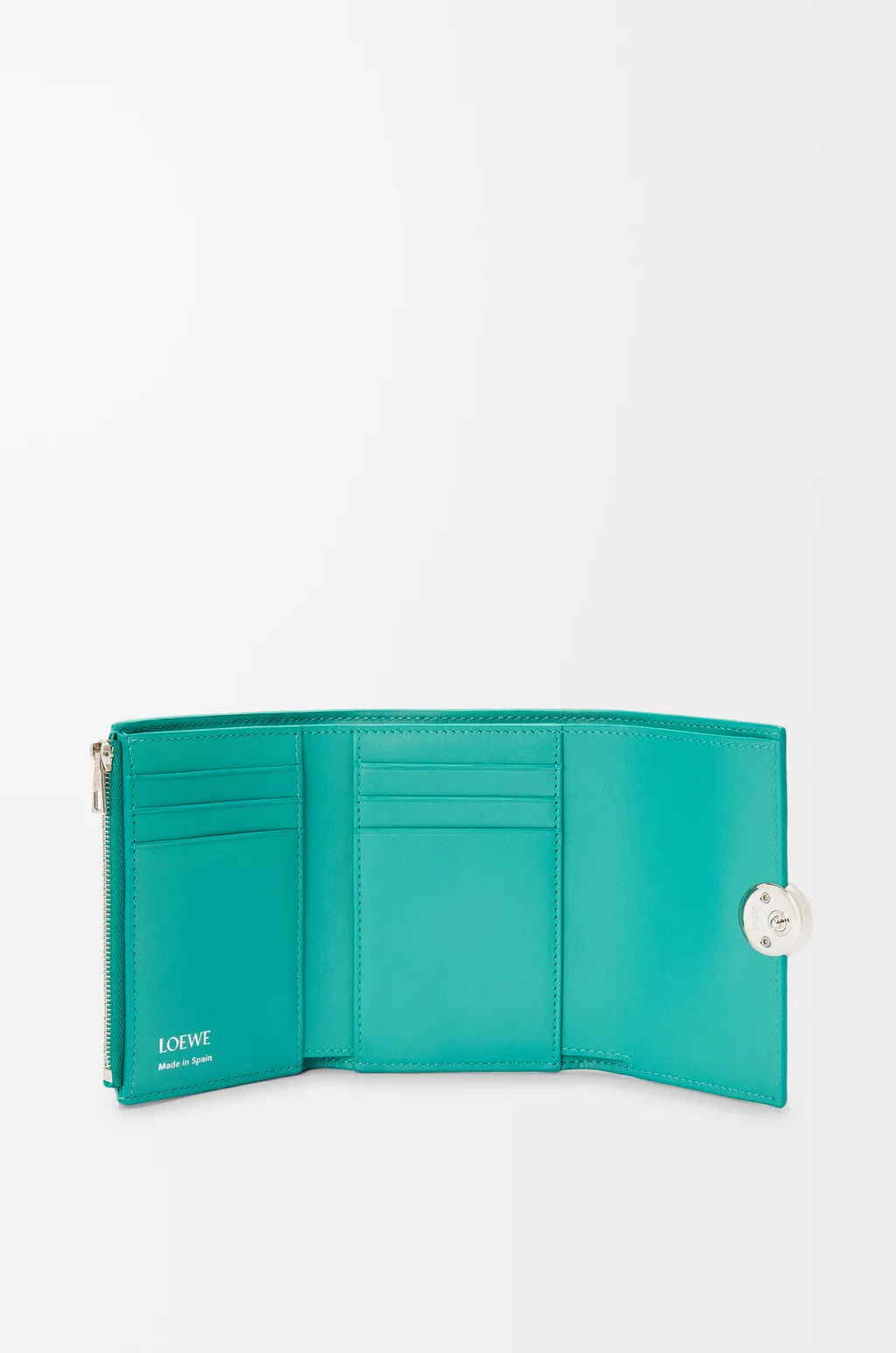 Pebble Small Vertical Wallet In Pebble Grained Calfskin