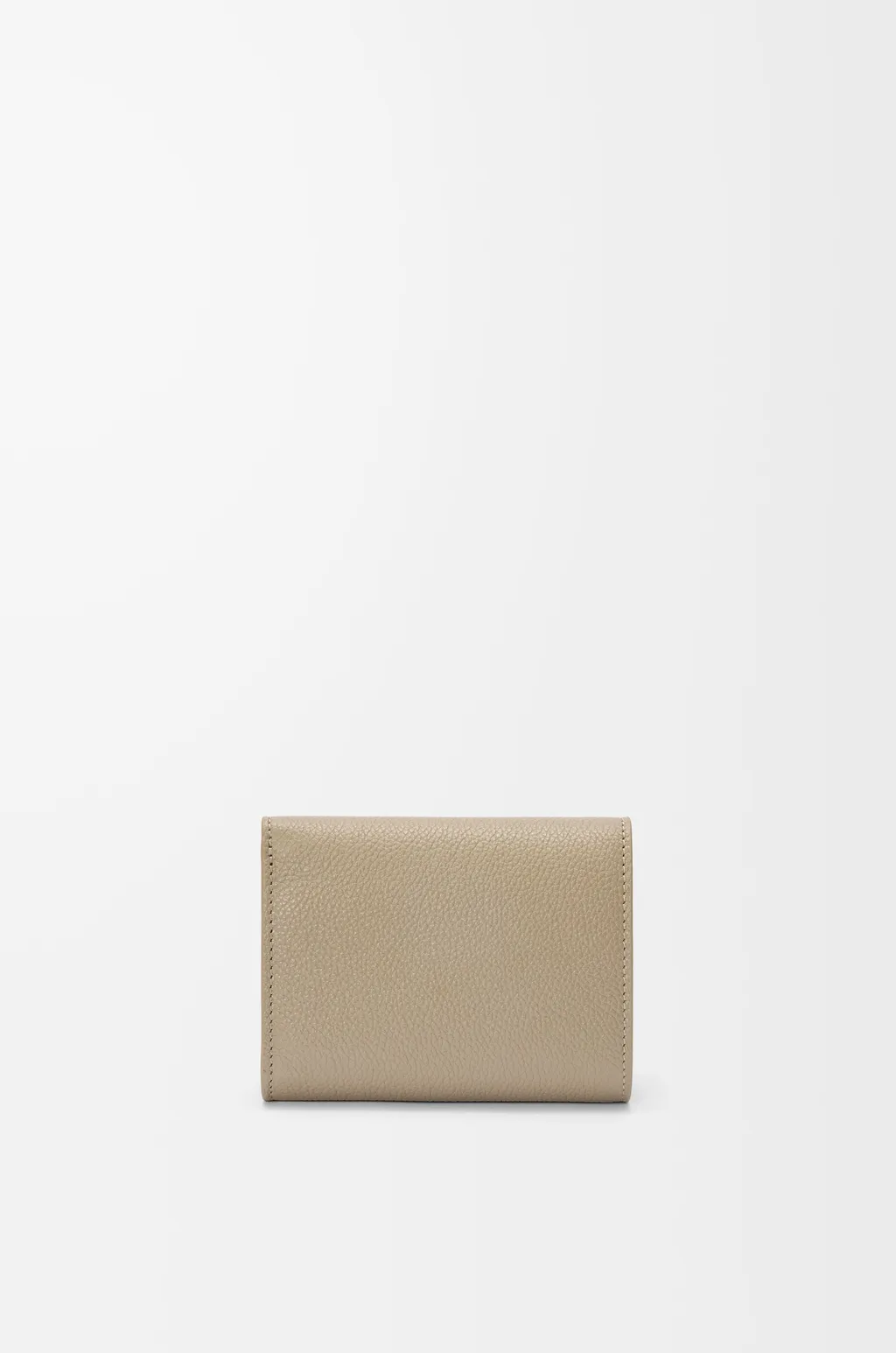 Pebble Trifold Wallet In Pebble Grain Calfskin