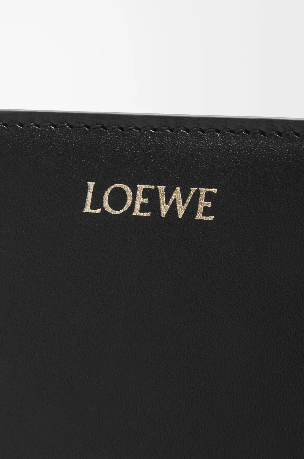 Knot Compact Wallet In Shiny Nappa Calfskin