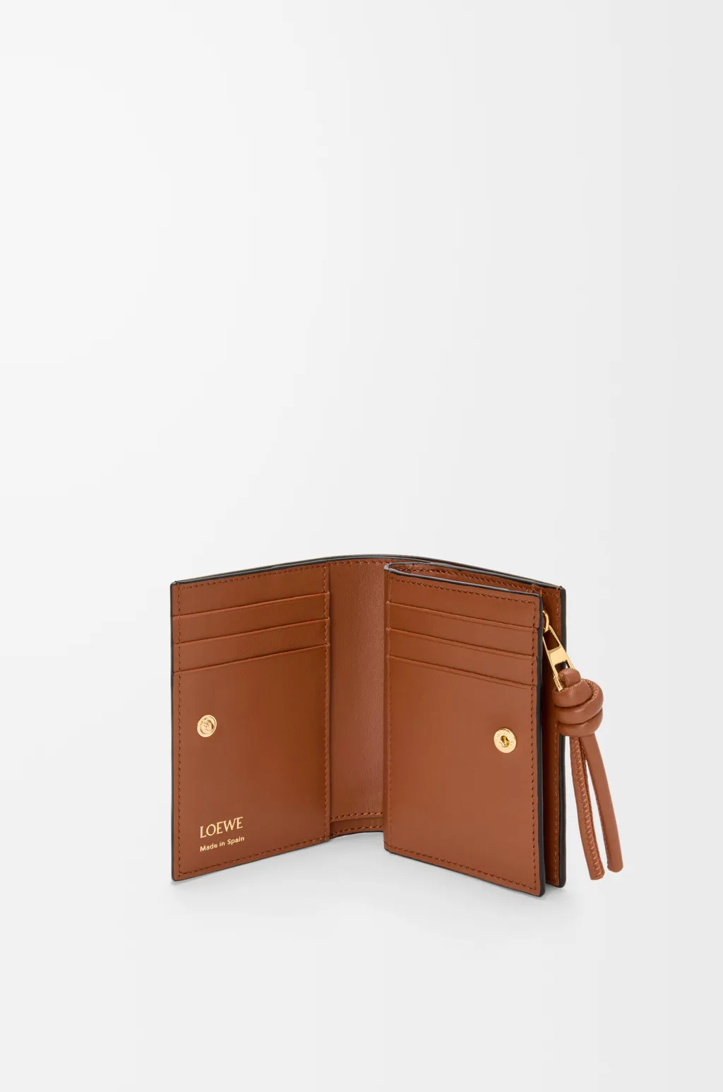 Knot Compact Wallet In Shiny Nappa Calfskin